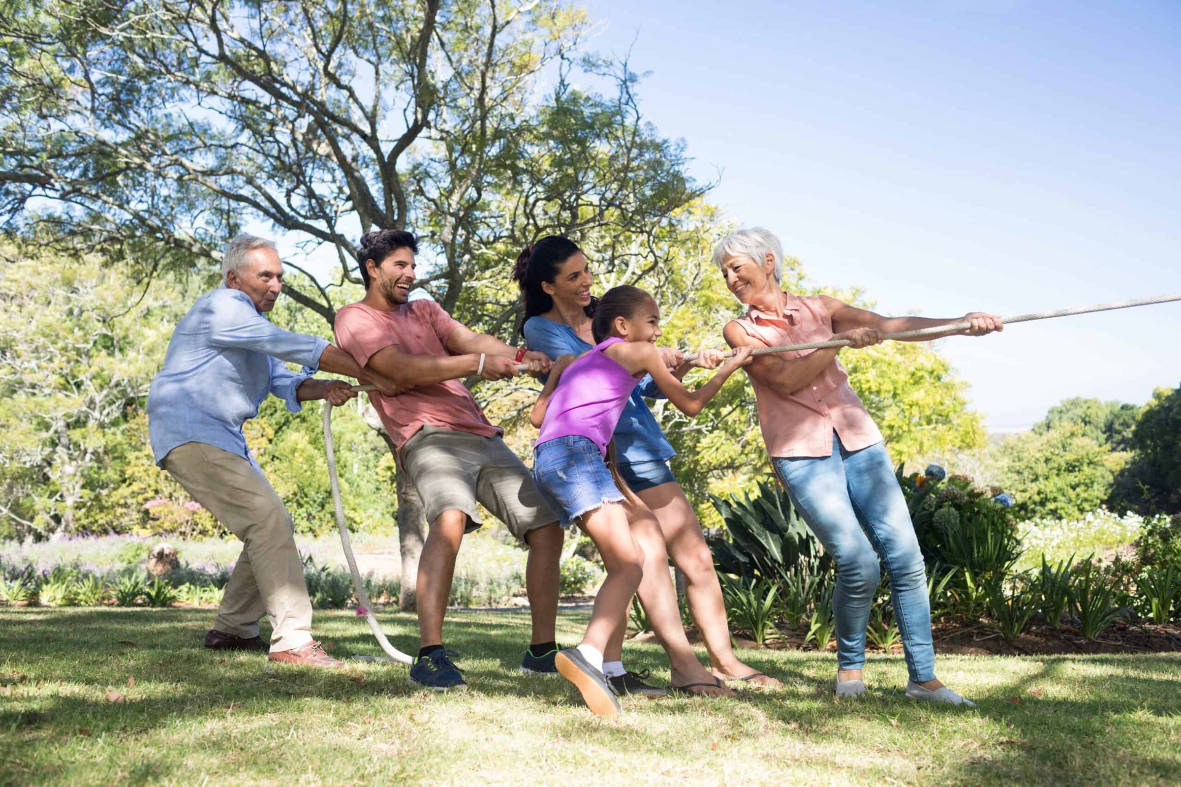 family-playing-tug-of-war-in-the-park-2025-04-03-13-32-14-utc-scaled