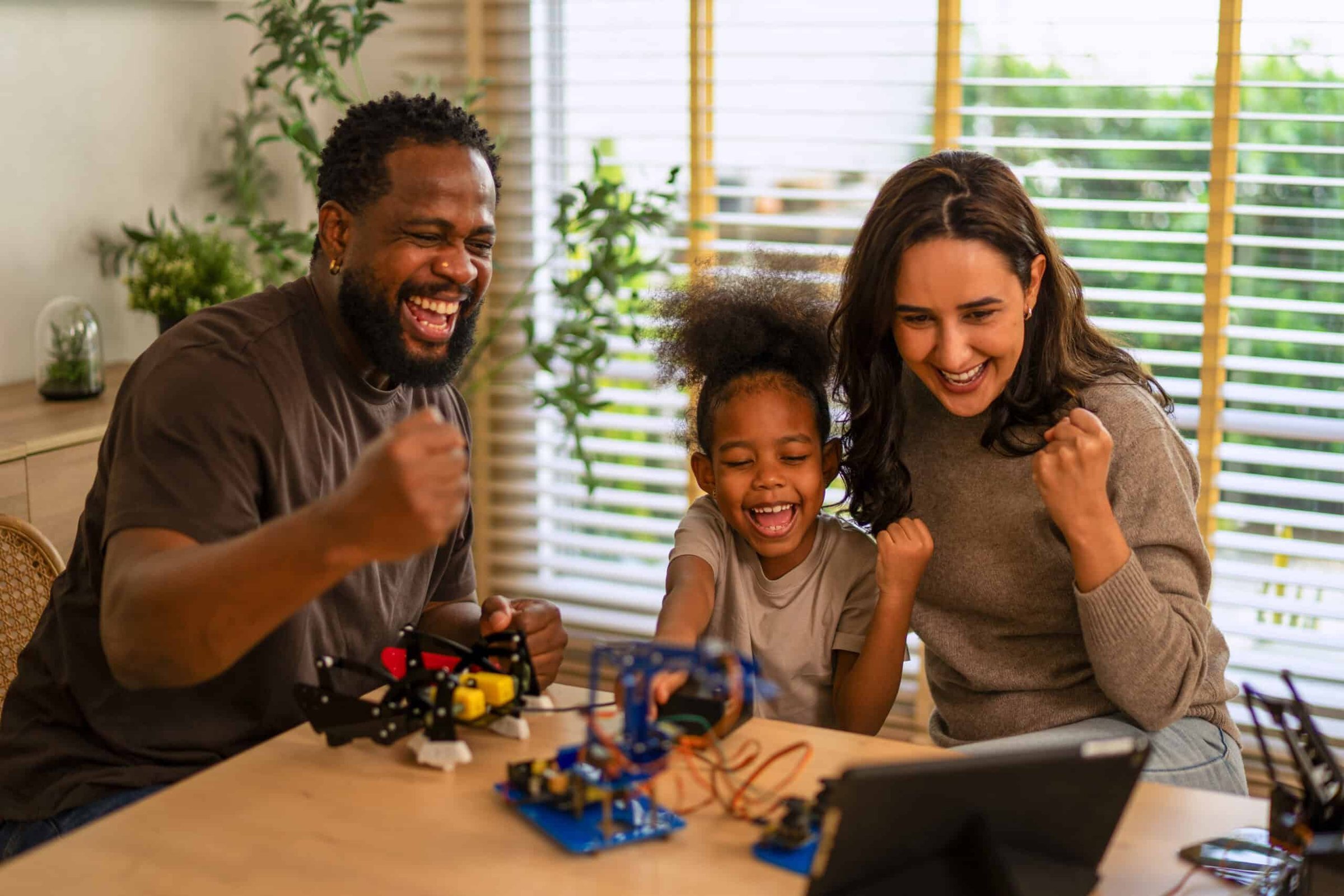 parent-is-teaching-her-daughter-robotic-objects-2025-03-16-17-39-33-utc-scaled